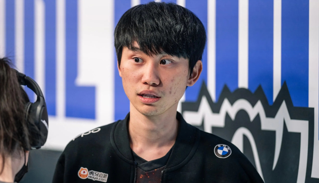 开云体育注册登录Doinb意外战胜巴塞罗那，表现优异引爆全场！(阿森纳战胜巴塞罗那)