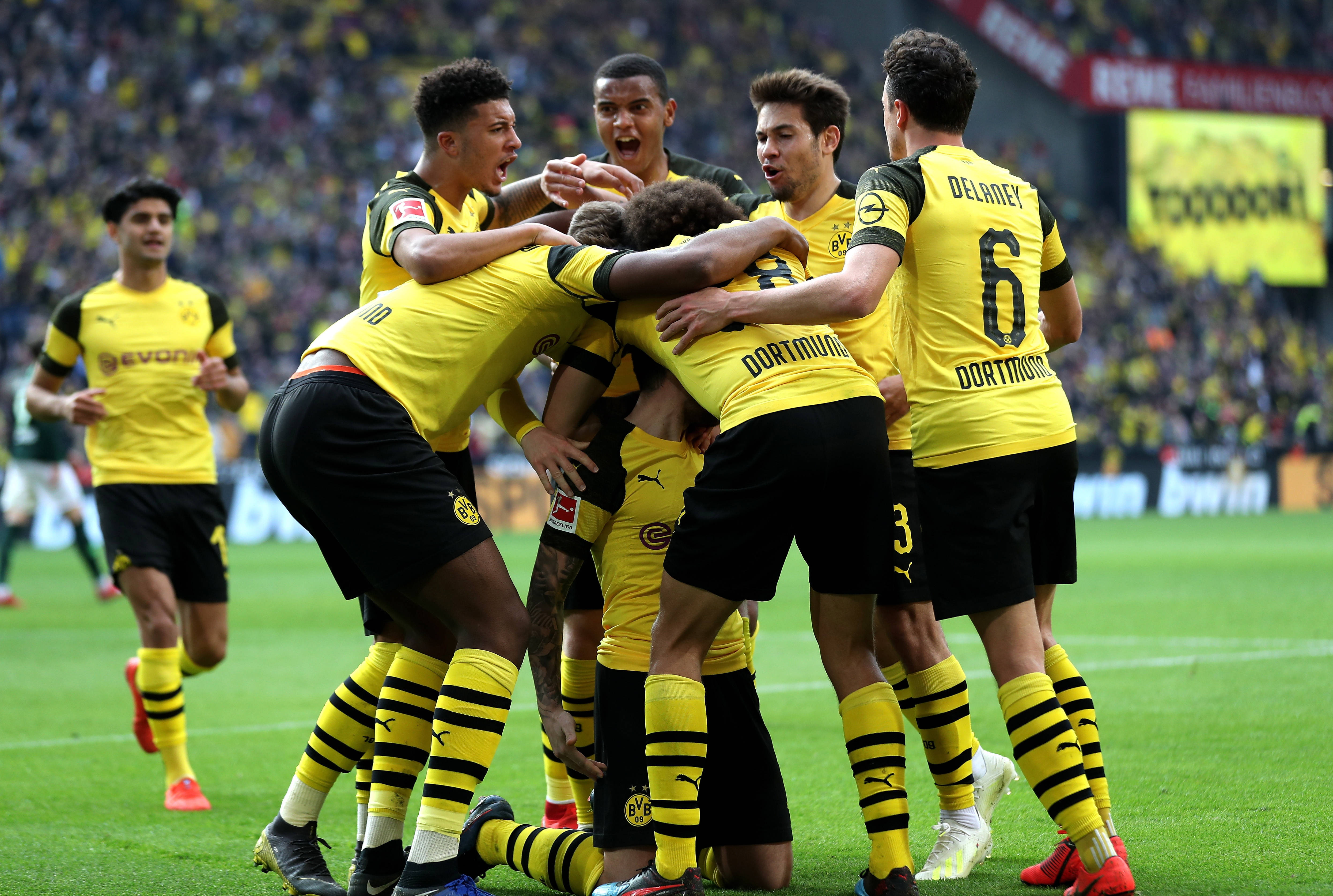 开云体育体育投注今晚体能课后；莱比锡官宣签约备战德国杯；气氛紧张；球队文化再被提及的简单介绍