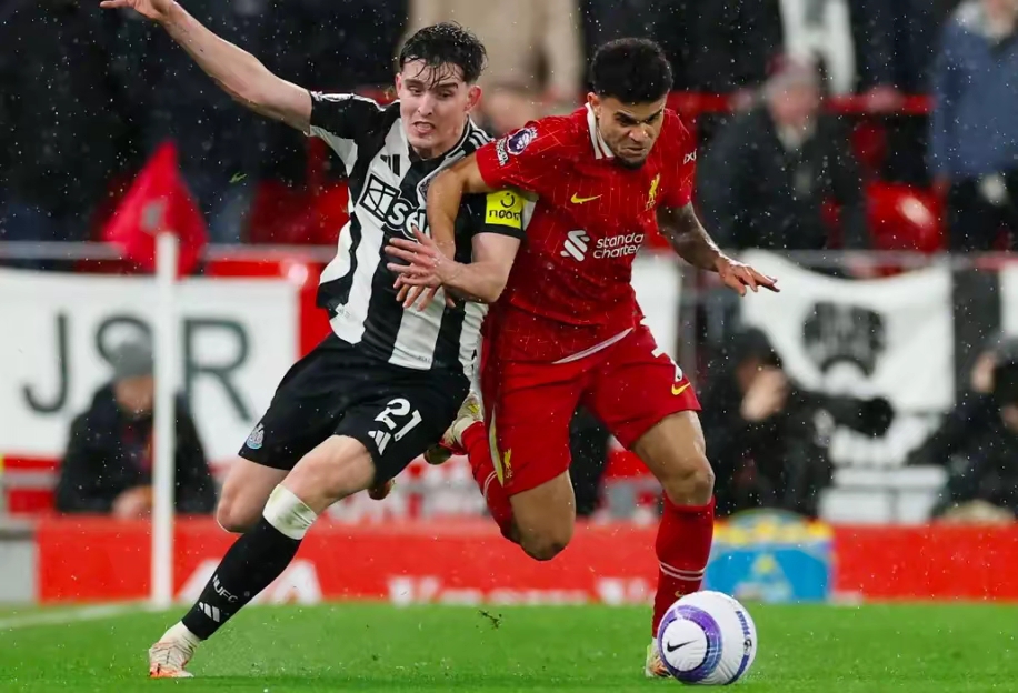 开云体育赛事直播法甲转会期再迎强敌，纽卡斯尔迎来里程碑，主帅态度——震撼外界，医务组通报恢复的简单介绍